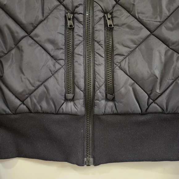 ALO Yoga snowrider puffer jacket - Picture 8 of 15
